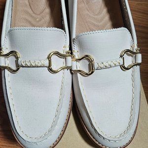 Cream/White Penny Loafer 9.5